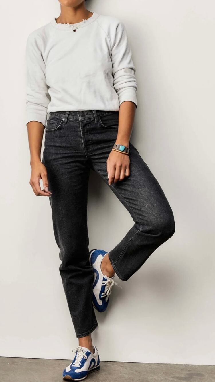 $235 Imogen + Willie Women's Ada Jeans Straight Leg Black Made in USA SZ 26